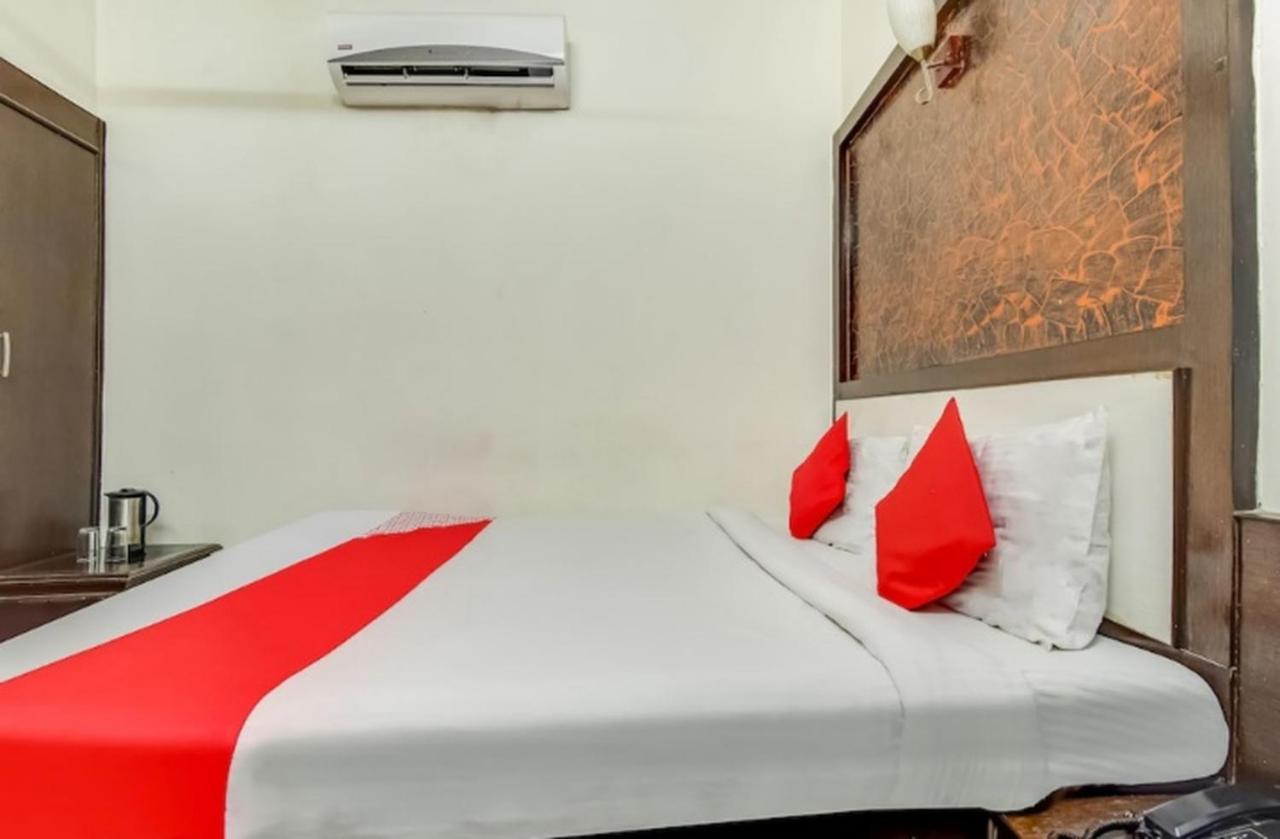 Hotel Star Palace Új-Delhi Kültér fotó